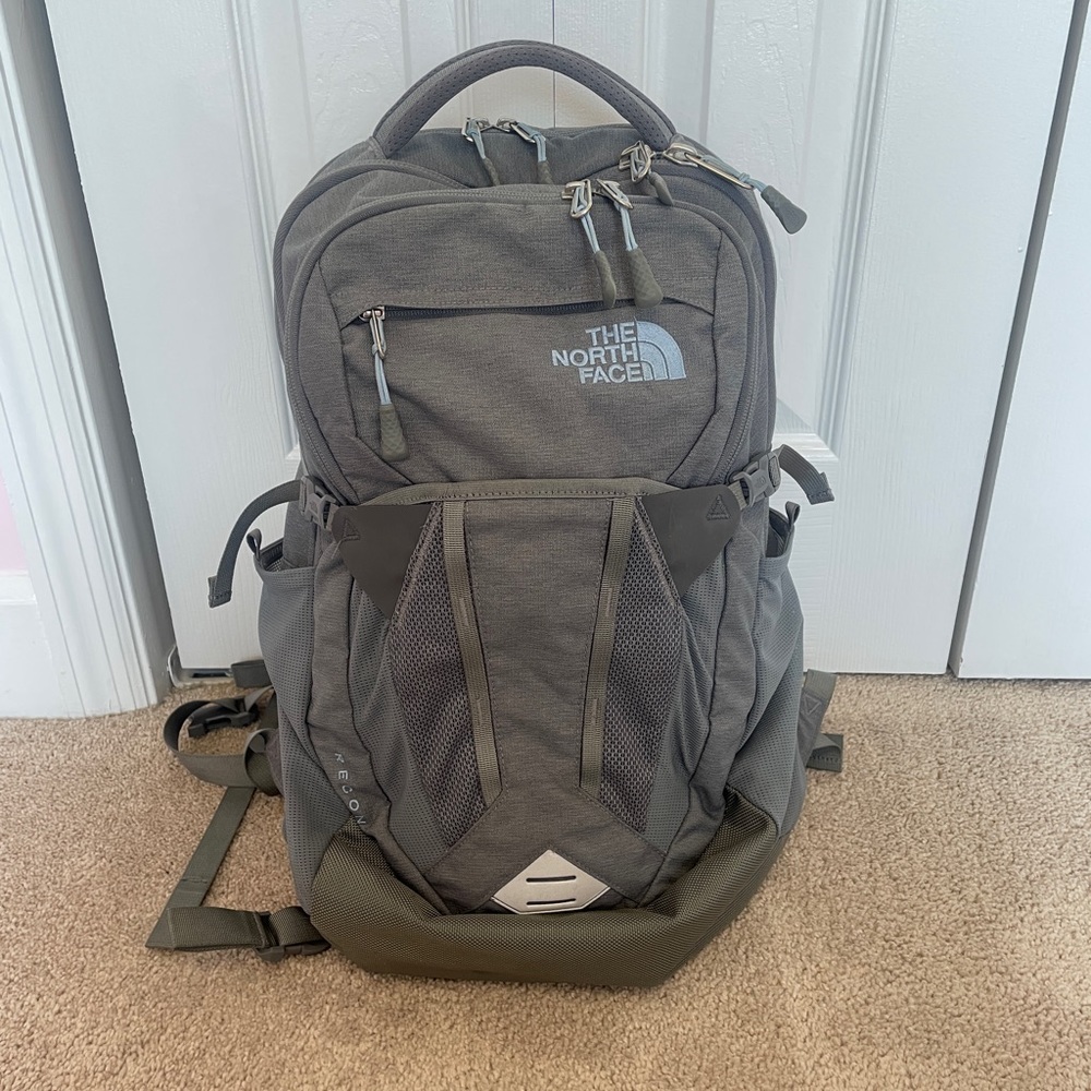 THE NORTH FACE Recon Gray and Blue Backpack